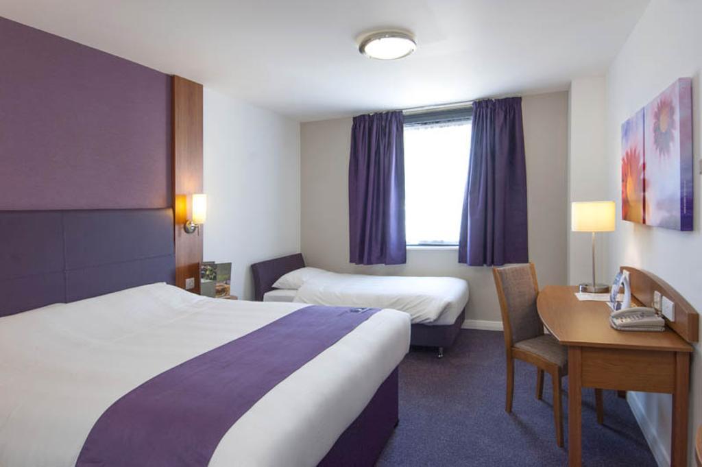 °HOTEL PREMIER INN CARLISLE - M6 JUNCTION 44 CARLISLE (CUMBRIA) 3 ...